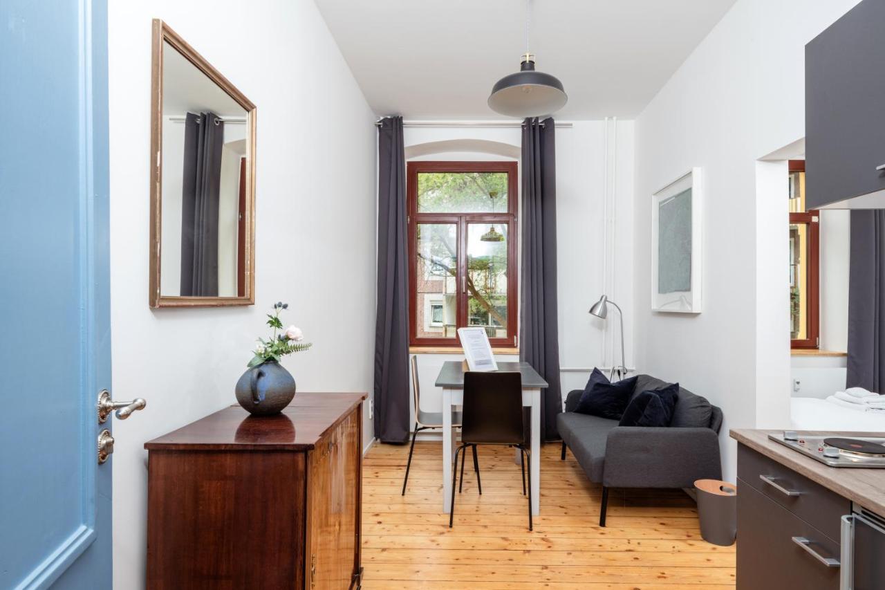 Kuenstlerzimmer Im Kulturhaus Haeselburg Gera Exterior foto