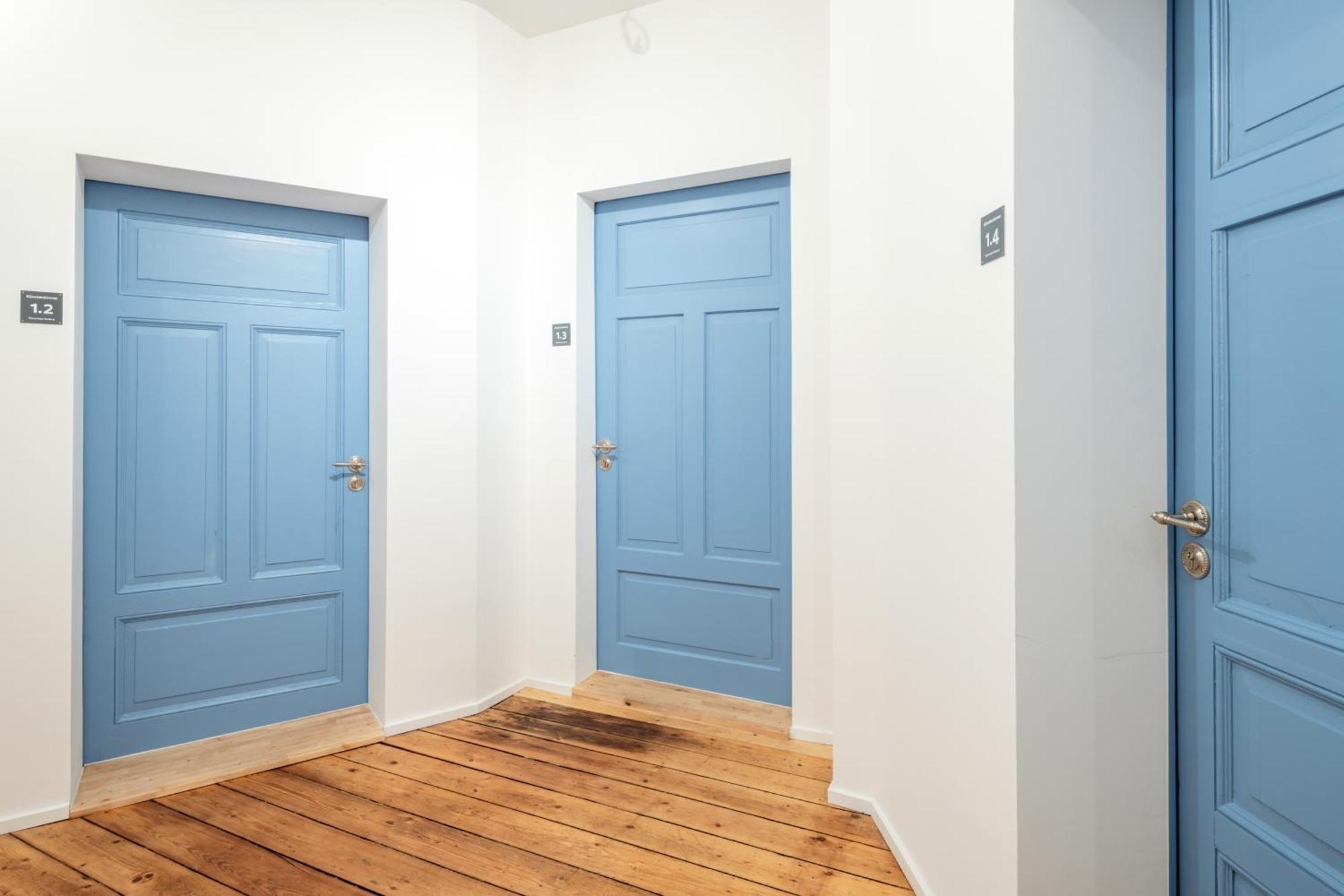 Kuenstlerzimmer Im Kulturhaus Haeselburg Gera Exterior foto