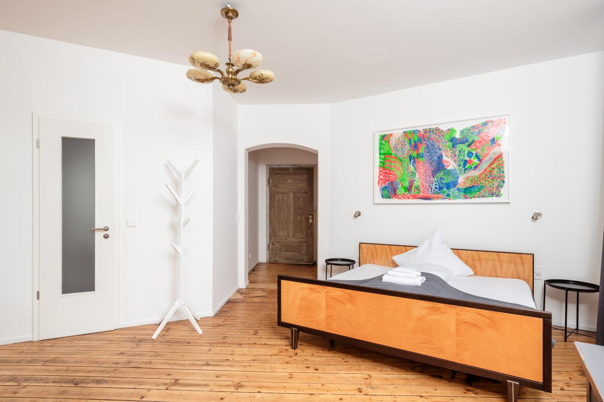 Kuenstlerzimmer Im Kulturhaus Haeselburg Gera Exterior foto