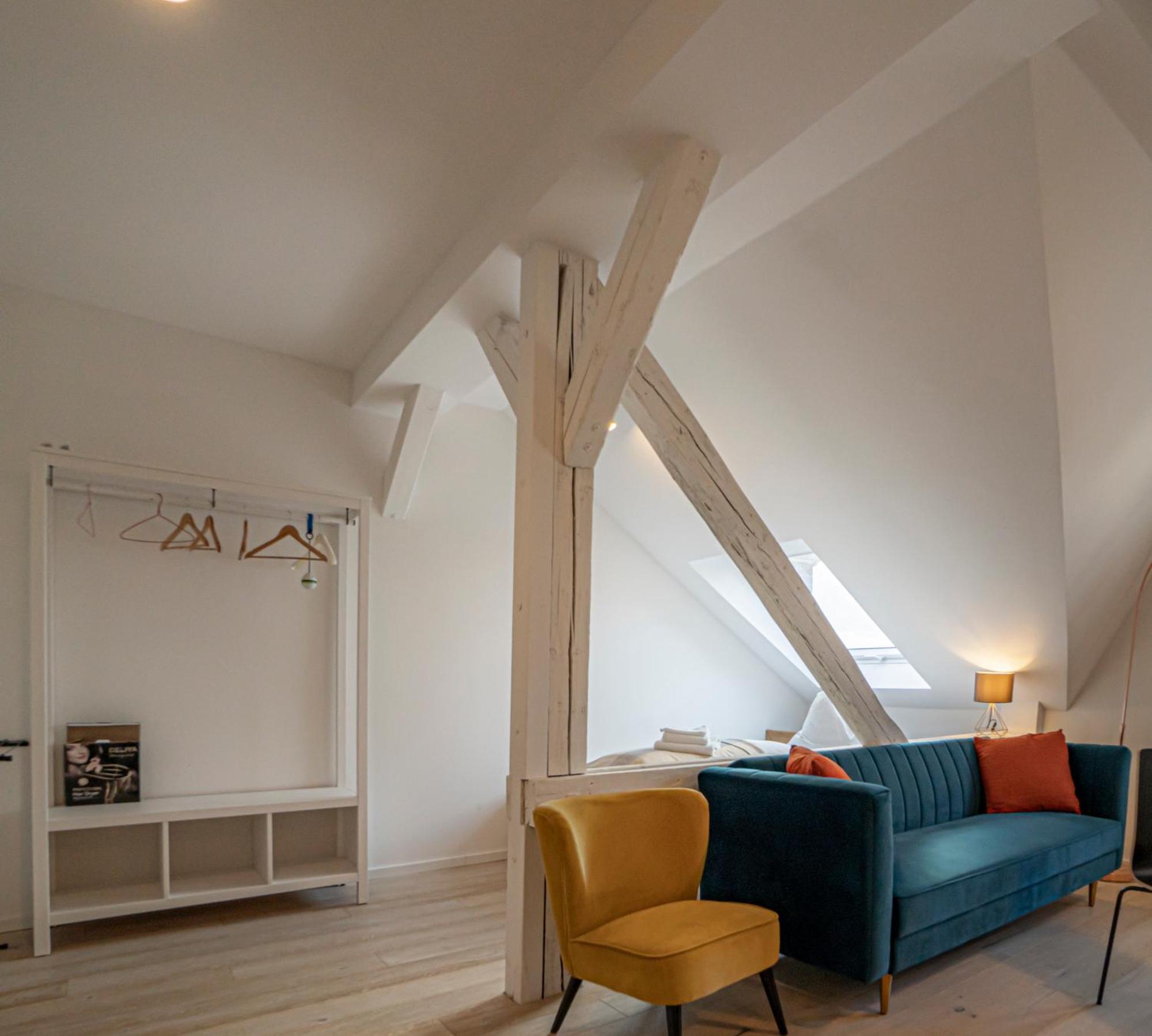 Kuenstlerzimmer Im Kulturhaus Haeselburg Gera Exterior foto
